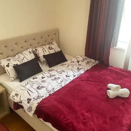 Apartment Old Town Borgo Luxury